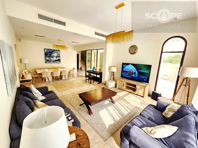 Amazing Sin Row 4 Bed+Maid, Naseem, Mudon