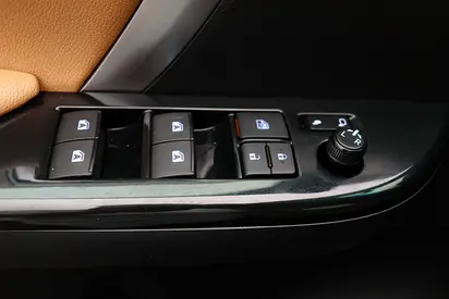 Toyota Fortuner VXR, миниатюра 17