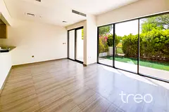 Vacant | Open Living | Landscaped Garden — 3