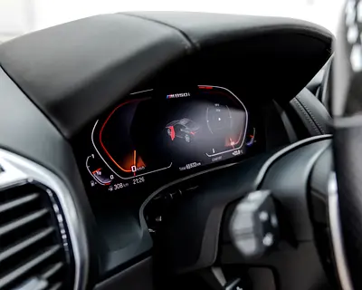 صورة 10 لـ 2019 BMW 8-SERIES