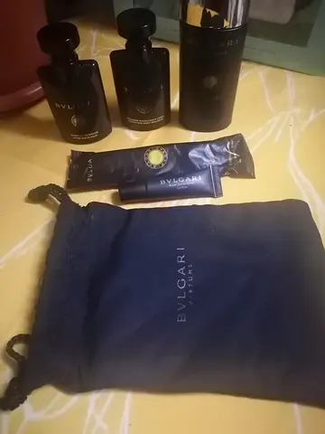 Bvlgari Tygar  Aqva travel set