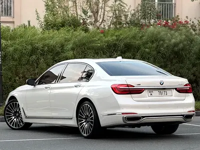 صورة 7 لـ 2016 BMW 7-SERIES