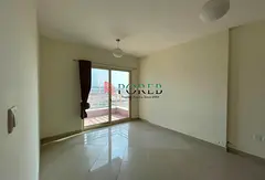 Unfurnished | Bigger layout | Mid floor | 4 chqs