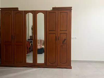 6 door big cupboard or wardrobe