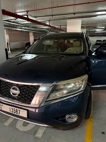 Nissan Pathfinder SE 2015 GCC Specs - Excellent Condition