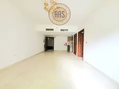 Bright 1BR Apartment | Balcony | Road View