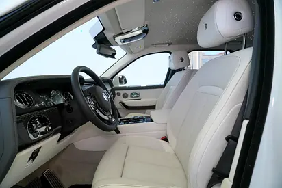 صورة 9 لـ 2024 ROLLS-ROYCE CULLINAN