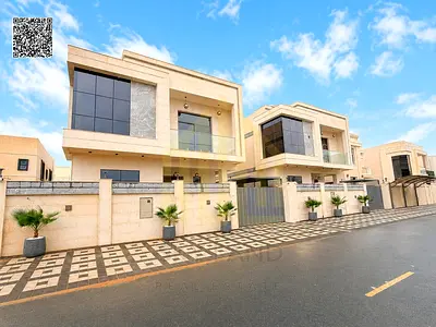 Dream villa with high-end finishes, spacious areas, and a prime location close to all services.