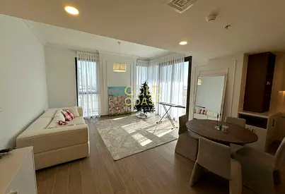 Furnished 2BR Apartment | Balcony Views | The Regent Town Square