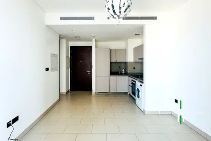 HIGH FLOOR | VASTU COMPLAINT | DOWNTOWN VIEWS