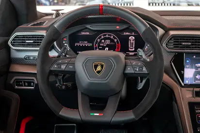 صورة مصغرة 12 لـ 2024 Lamborghini URUS