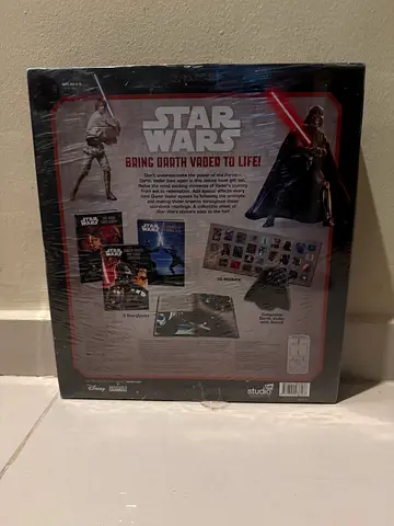Star Wars Collectible Display Set - New, Sealed
