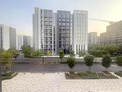 Luxury And Lavish 1Bedroom 2Bathroom With kitchen appliances and Gym Polol Parking just in 65k