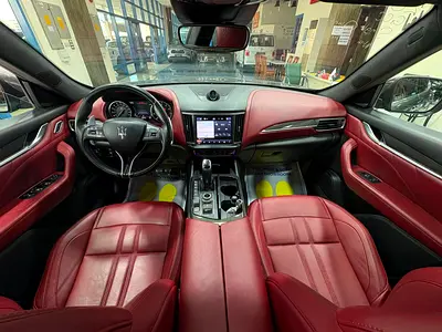 صورة مصغرة 13 لـ 2021 Maserati LEVANTE