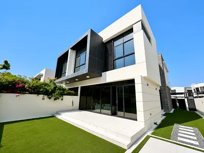 Luxury Interior | Modern | Private Garden
