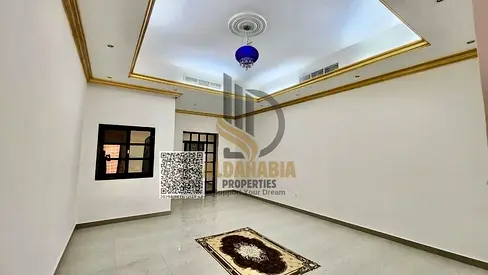 فيلا 5 غرف للبيع في المويهات 2 عجمان | سكني تجاري وتكييف مركزي بالكامل
