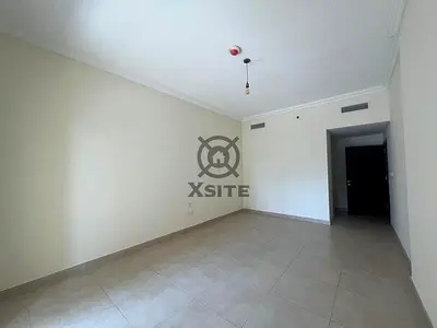 Spacious 2 BR | Unfurnished | Community View