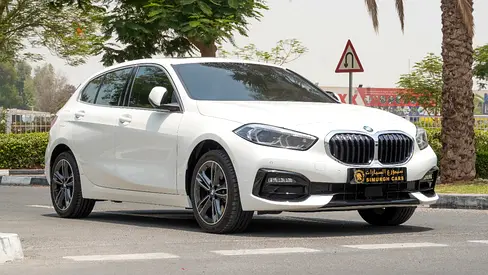 BMW 120i 2024!! KOREAN SPECS!! LOW MILEAGE !! TWO YEARS WARRANTY!!