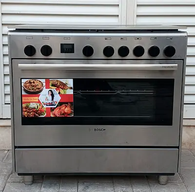 BOSCH gas cooker 90x60cm with 5burners- Perfect working
