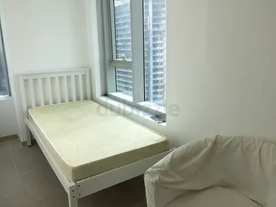 Window room for rent near business bay metro station