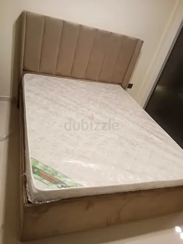 Brand New luxury Queen size Bed 150cm 190cm available