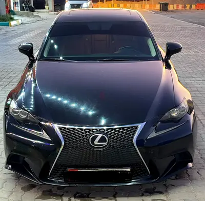 Lexus IS 250 2015 Canadian Specs - Excellent Condition