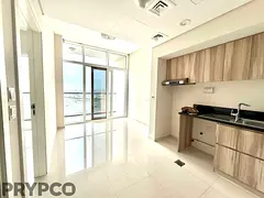 Unfurnished | Golf View | Low Floor | Vacant — 2
