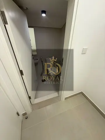 DISTRESS DEAL | TOWN HOUSE 4-BEDROOMS FULLY CORNER | SINGLE RAW | SMART HOME SYSTEM | VERY PRIME LOCATION