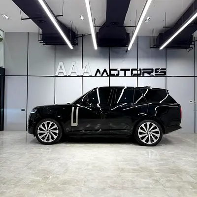 2023 Land Rover Range Rover HSE P530 | GCC Specs | Low Mileage | Warranty
