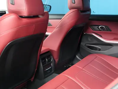 BMW 3 Series 320i, миниатюра 13