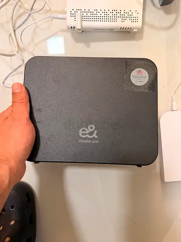 Wifi router + booster + cable box