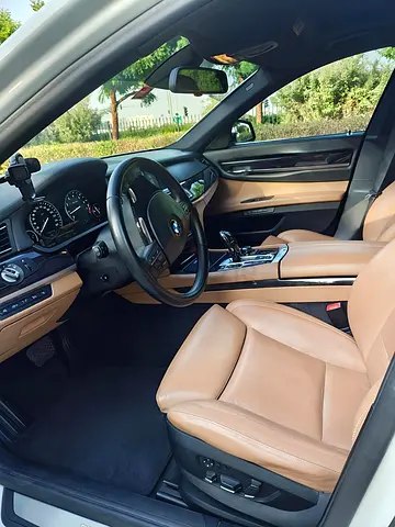 Pristine Condition GCC Spec 2009 BMW 750Li Limited Full Option