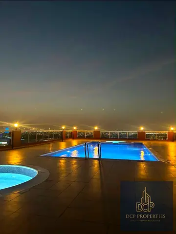 شقة واسعة بغرفتي نوم | مُجددة بالكامل | عائد استثمار مرتفع