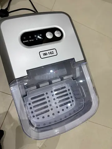 Ice machine