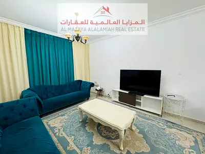الشارقة القصباء غرفتين وصاله ومطبخ فيه جميع الأغراض وحمامين وغرفة خزائن السعر 4900 شامل إنترنت فقط