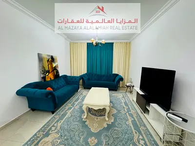 الشارقة القصباء غرفتين وصاله ومطبخ فيه جميع الأغراض وحمامين وغرفة خزائن السعر 4900 شامل إنترنت فقط