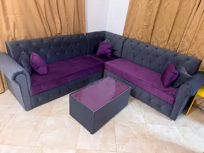 Elegant Modern Sofa Set Brand New with Spacious Seating and Superior Quality Materials
