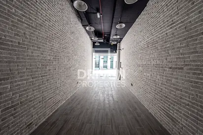 Functional Retail Space | Prime Business Location