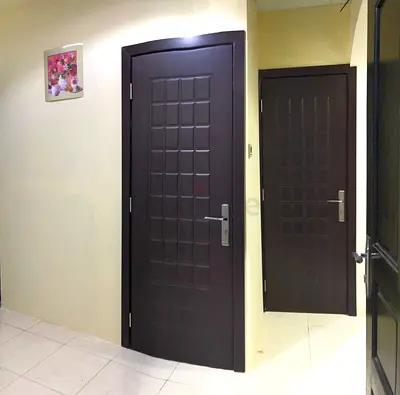 Partition for rent in deira couples / ladies / family .