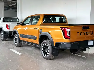 2027 Toyota HILUX 照片 2
