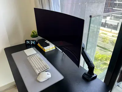 34-inch Curved Ultrawide Monitor with Adjustable Arm - Perfect Condition