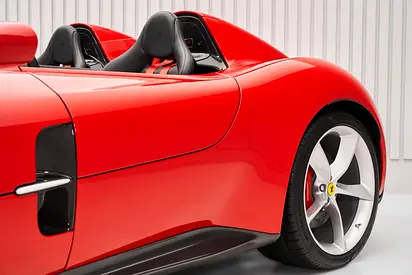 صورة مصغرة 10 لـ 2021 Ferrari MONZA