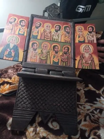 Hand-painted Triptych Icon on Wooden Stand — Traditional Religious Artwork