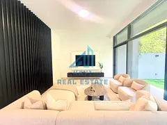 4 BEDROOM VILL with Mujlas In gated community