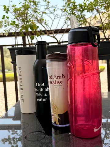 Hot cold drink bottle