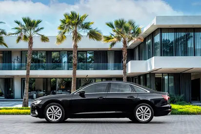 2024 AUDI A6 photo 2