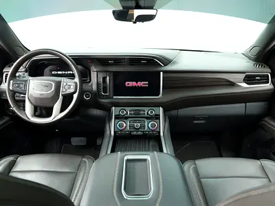 2023 GMC YUKON — фото 6