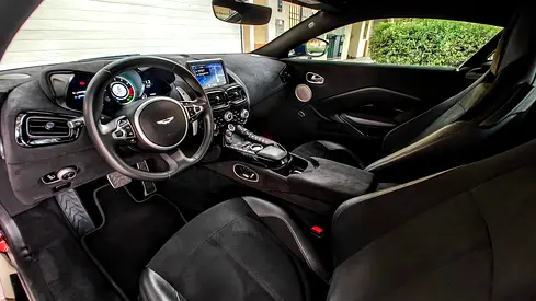 2023 Aston Martin Vantage S | GCC Specs | Pristine Condition