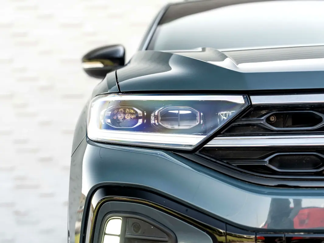 Volkswagen T-Roc 2023