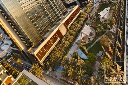 Skyline Living | Spacious Unit | Prime Location